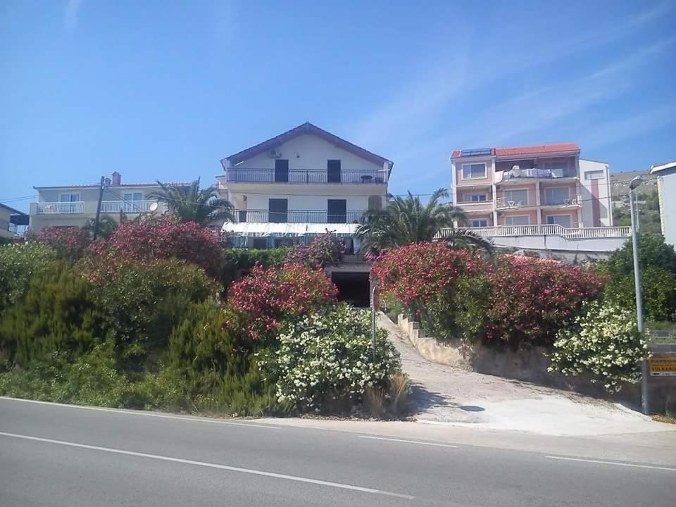 Apartmani Ruzmarin - Seget Donji, Trogir Dış mekan fotoğraf