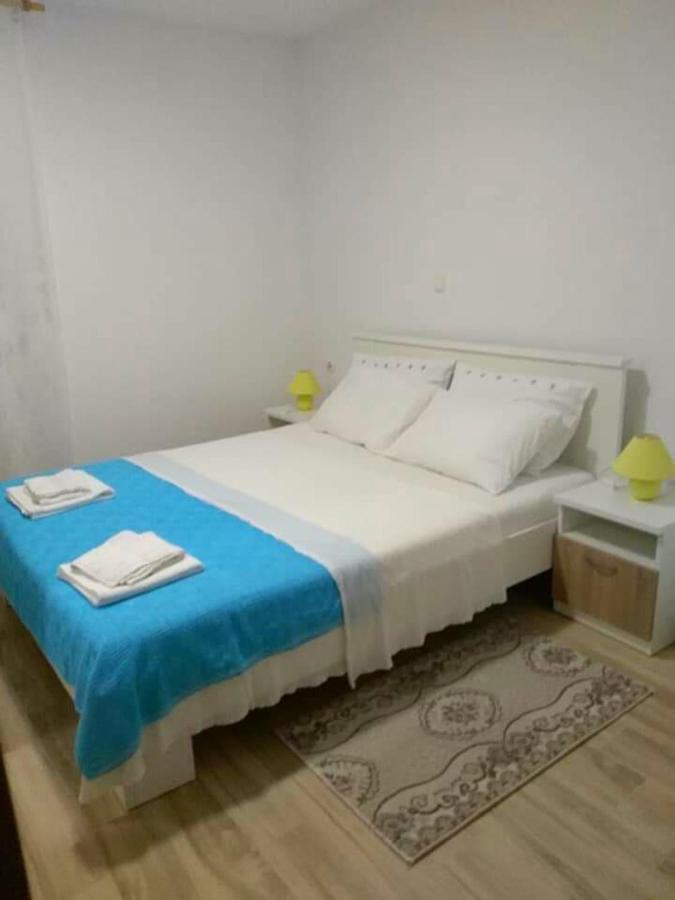 Apartmani Ruzmarin - Seget Donji, Trogir Dış mekan fotoğraf