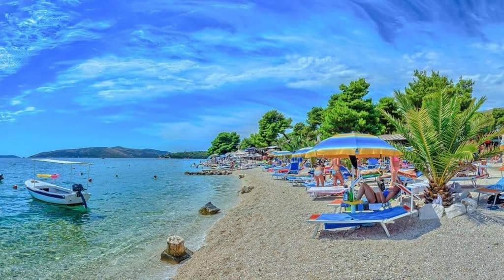Apartmani Ruzmarin - Seget Donji, Trogir Dış mekan fotoğraf