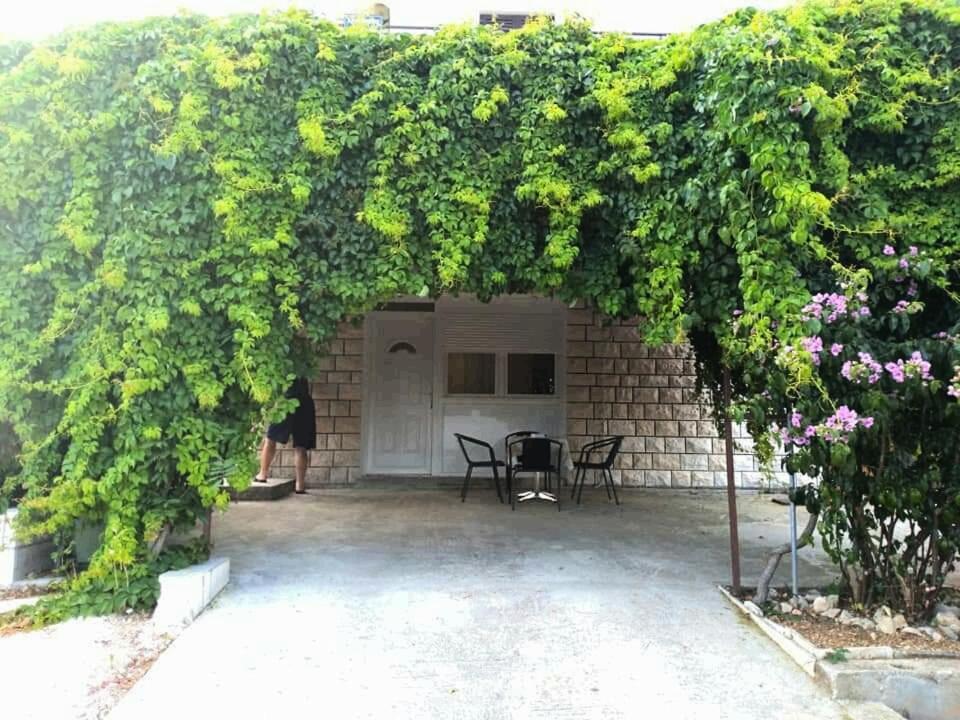 Apartmani Ruzmarin - Seget Donji, Trogir Dış mekan fotoğraf