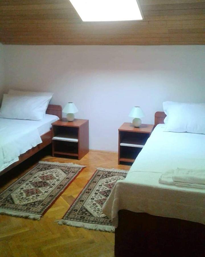 Apartmani Ruzmarin - Seget Donji, Trogir Dış mekan fotoğraf