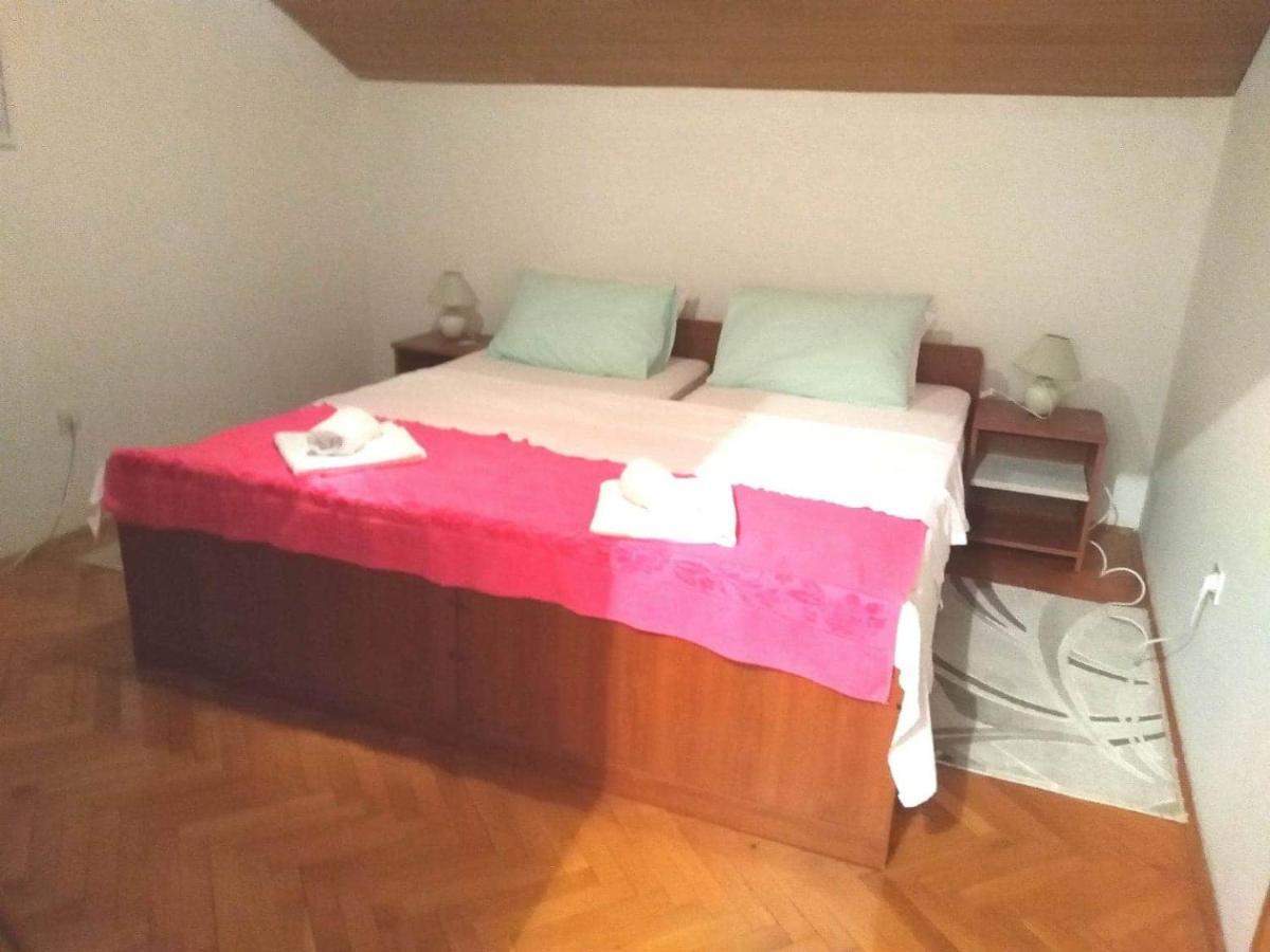 Apartmani Ruzmarin - Seget Donji, Trogir Dış mekan fotoğraf