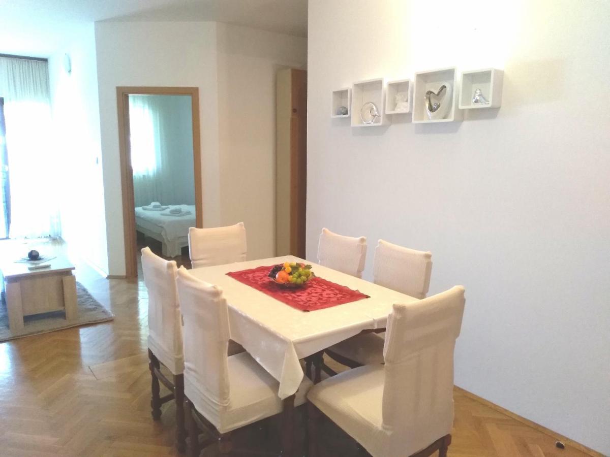 Apartmani Ruzmarin - Seget Donji, Trogir Dış mekan fotoğraf